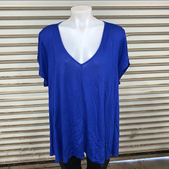 Decree blue plus size V neck short sleeve top - Picture 1 of 7